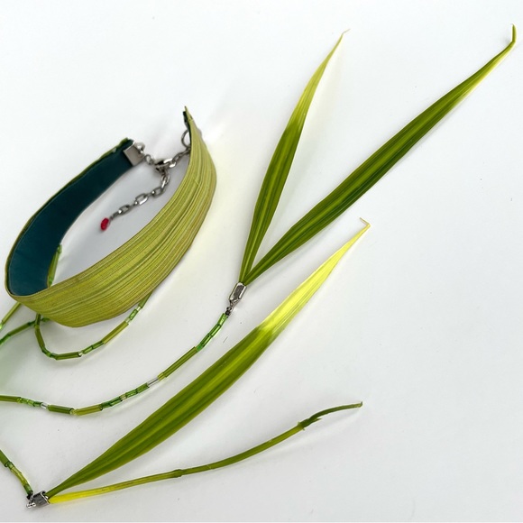 Enamelled Butterfly Chocker Necklace - Picture 11 of 16